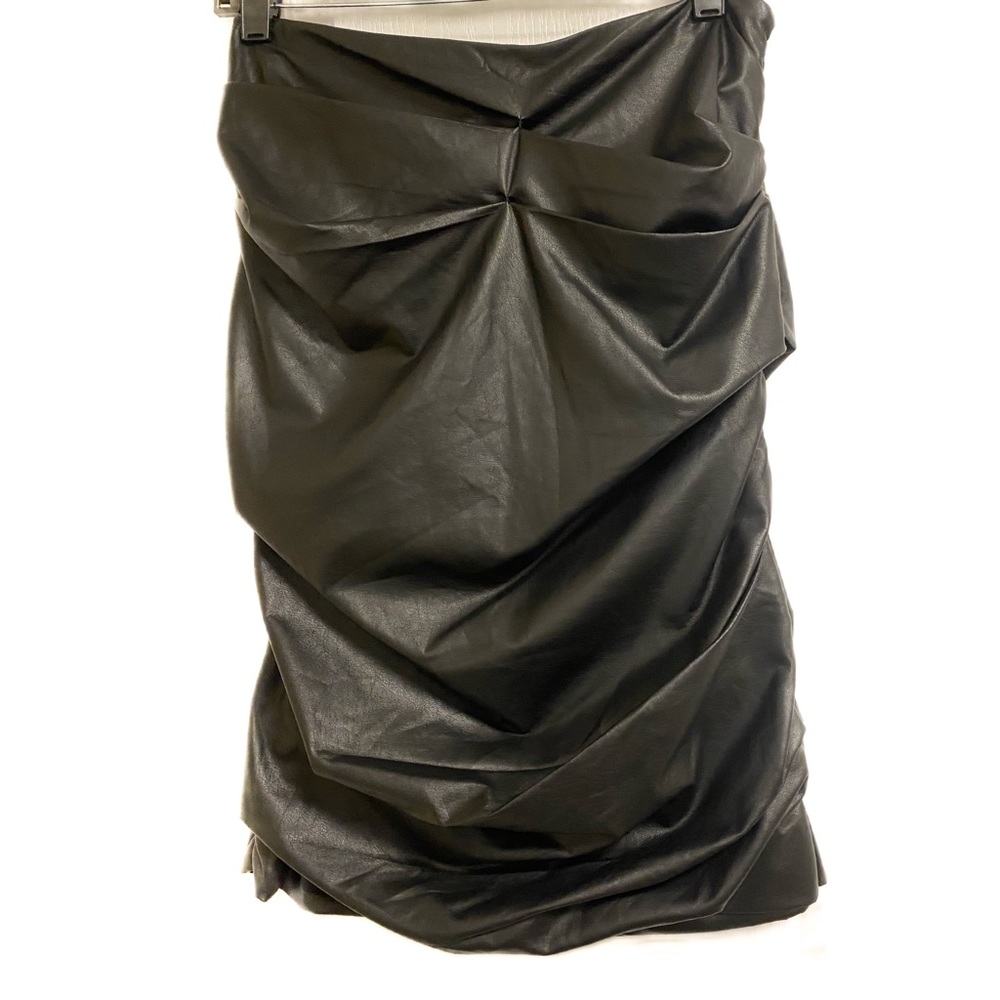 Elie Tahari Black Leather Skirt